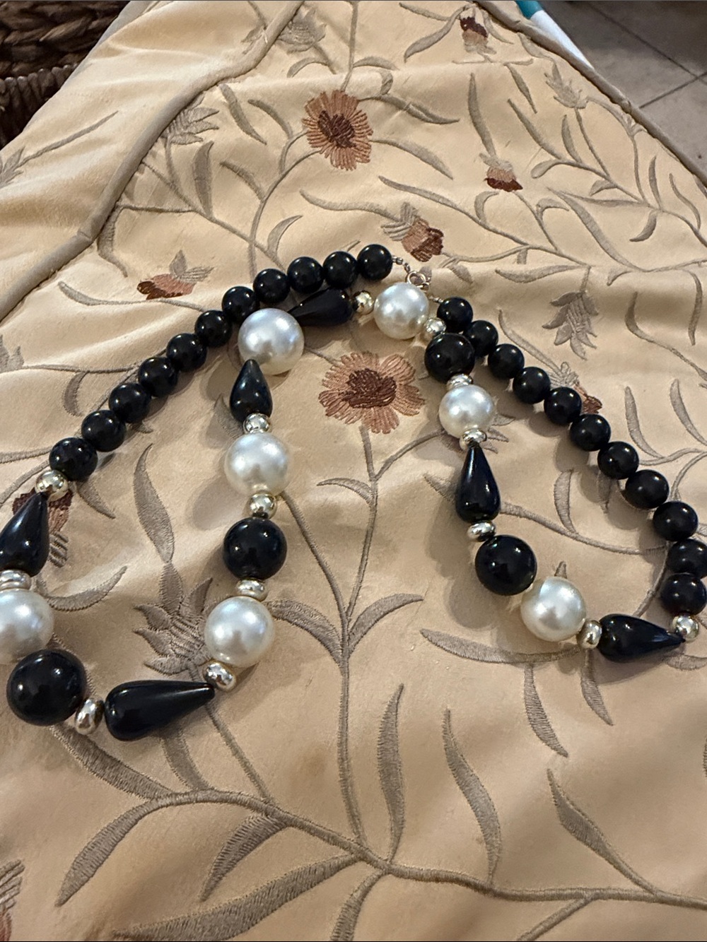 Vintage Style Black Onyx and Faux
Pearl Beaded Necklace - Picture 2 of 5
